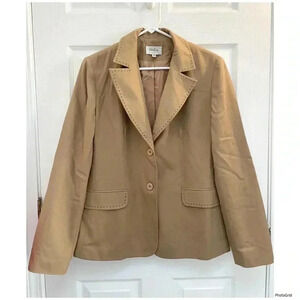 Neiman Marcus I 10
